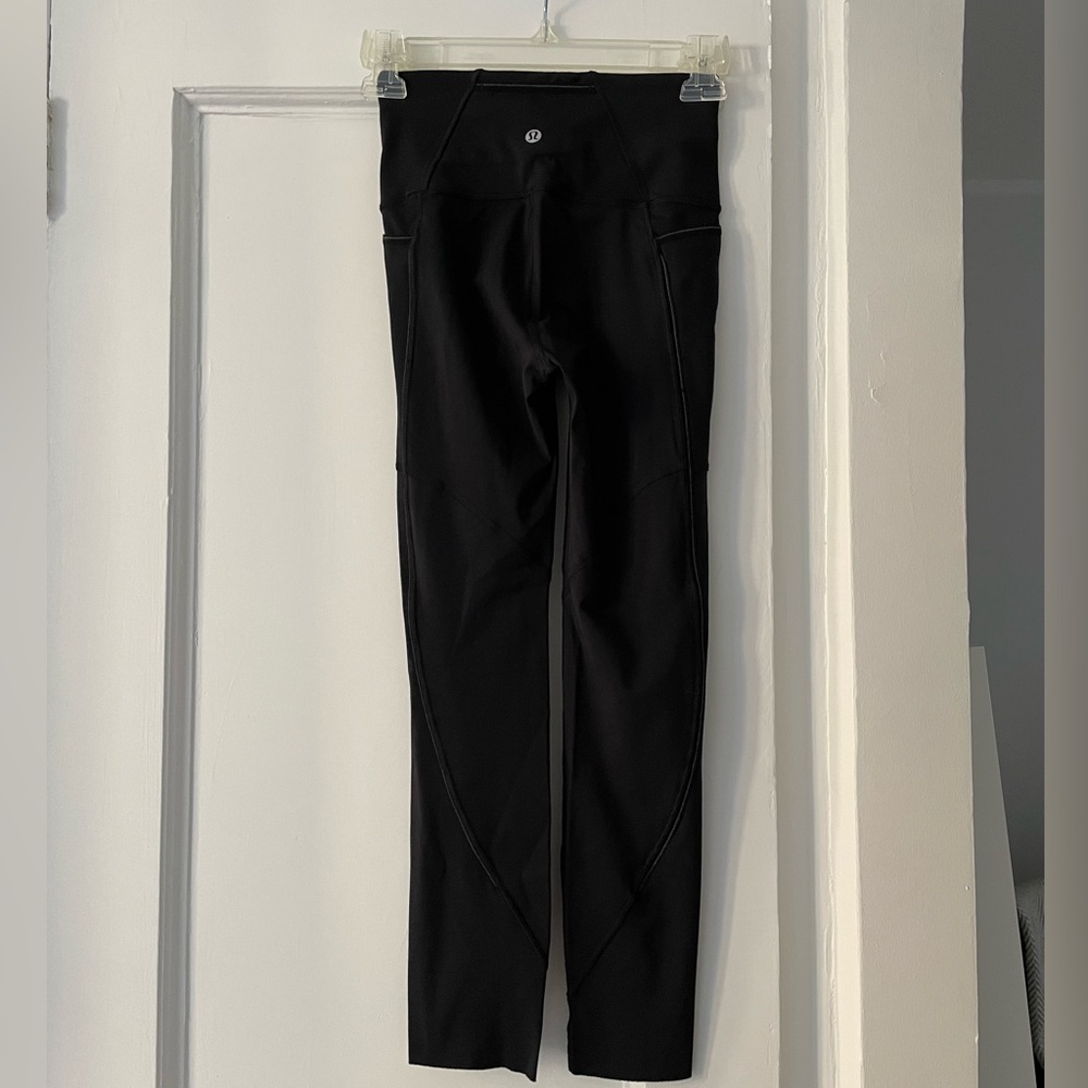 Lululemon | Cropped Leggings with Pockets  | Size: 2 | Color: Black